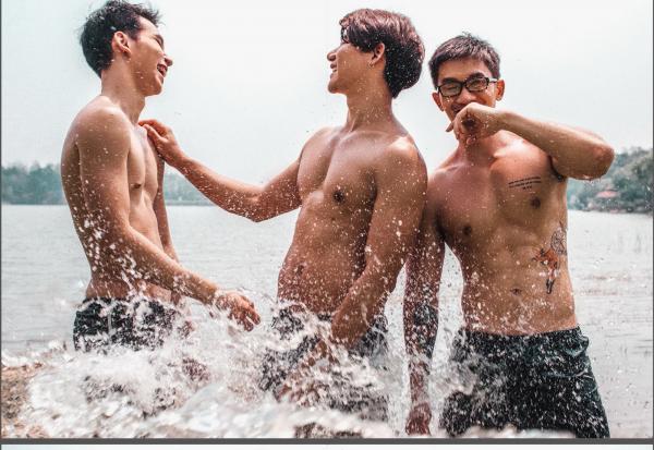 MYTH-Issue-05--Smokin-Hot-Summer--142-Pics--BtS-