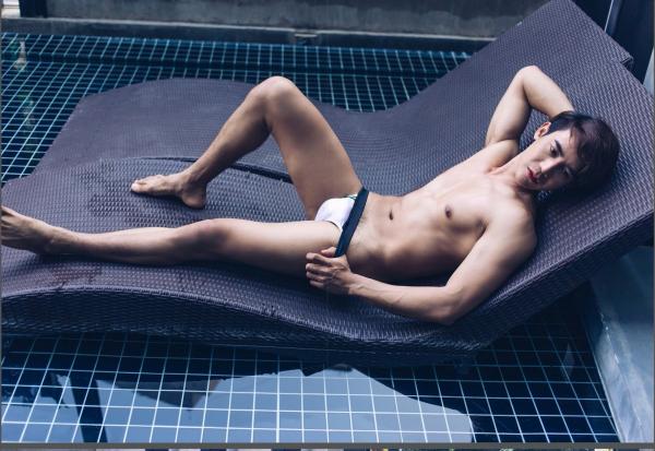 MYTH-Issue-05--Smokin-Hot-Summer--142-Pics--BtS-