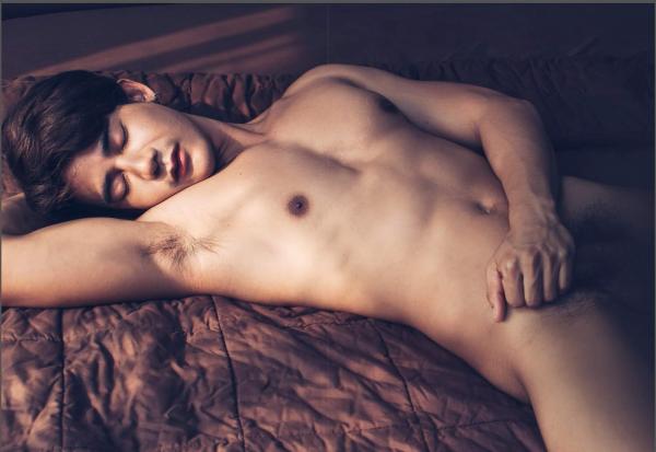 MYTH-Issue-05--Smokin-Hot-Summer--142-Pics--BtS-