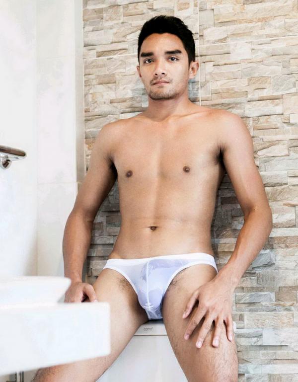 ManOMG-9--Mek-Ekapol