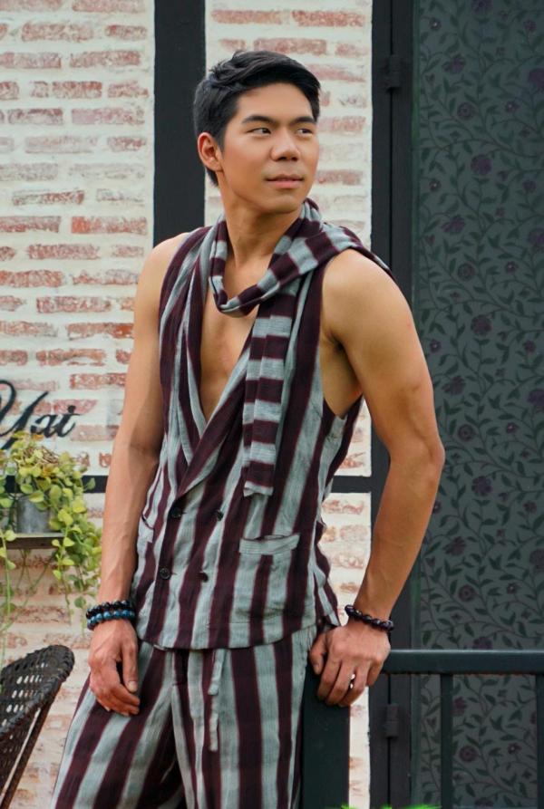 Menluscious--Issue-02---Fame-Krittapat