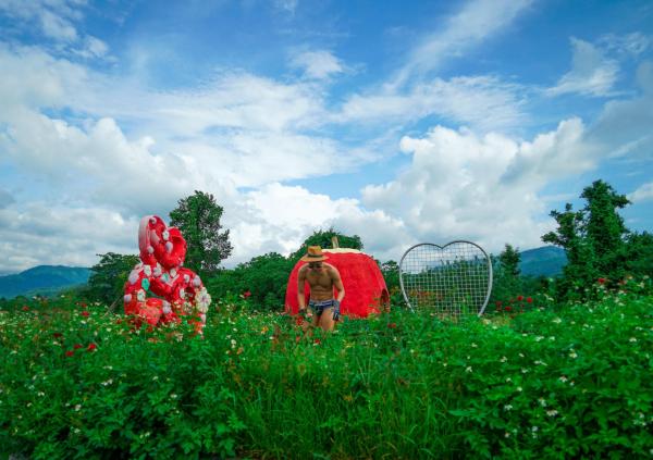 Menluscious--Issue-02---Fame-Krittapat