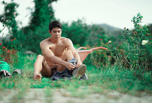 Menluscious--Issue-02---Fame-Krittapat