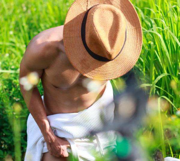 Menluscious--Issue-02---Fame-Krittapat