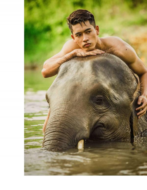 Menluscious-Issue-01--Ron-Charron