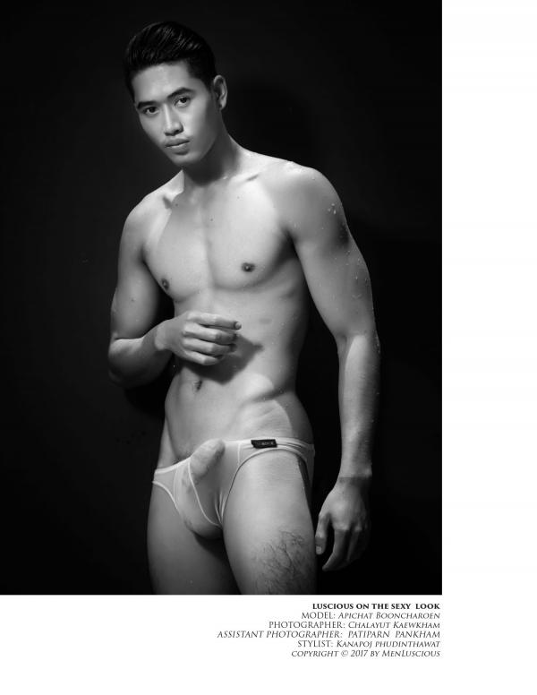 Menluscious-Issue-01--Ron-Charron