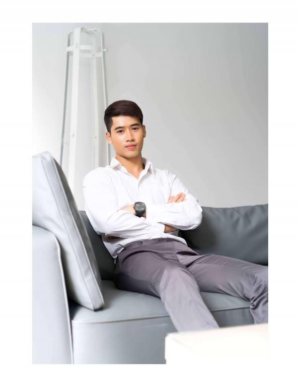 Menluscious-Issue-01--Ron-Charron