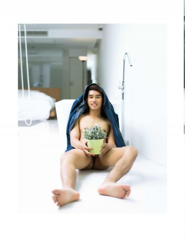 Menluscious-Issue-01--Ron-Charron