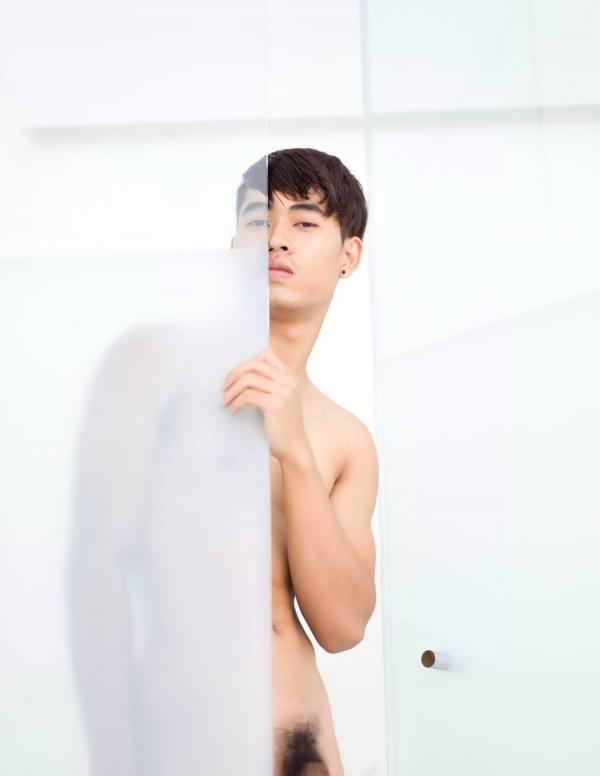 Menluscious-Issue-01--Ron-Charron