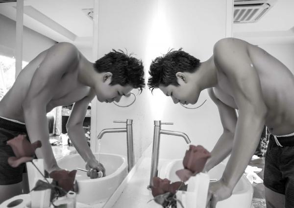 Menluscious-Issue-02---Fame-Krittapat