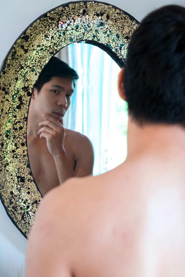 Menluscious-Issue-02---Fame-Krittapat