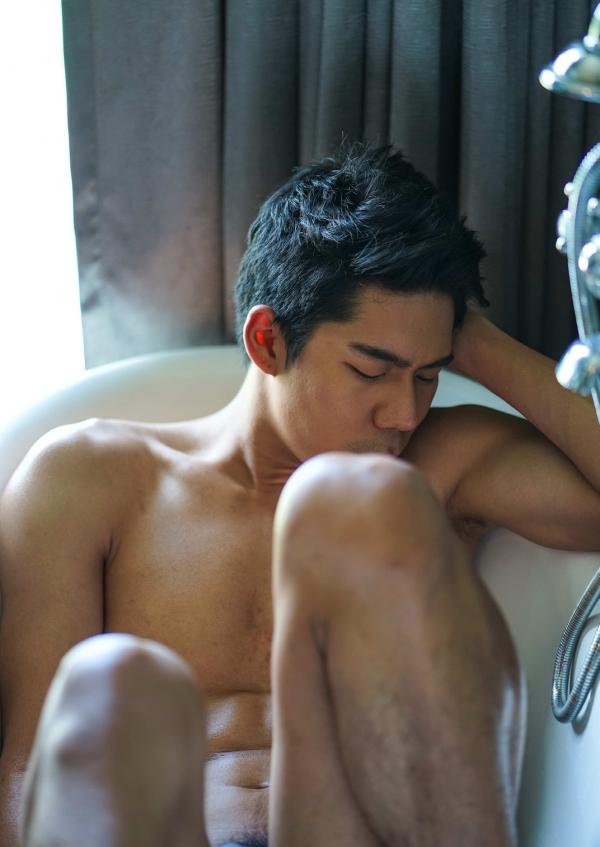 Menluscious-Issue-02---Fame-Krittapat