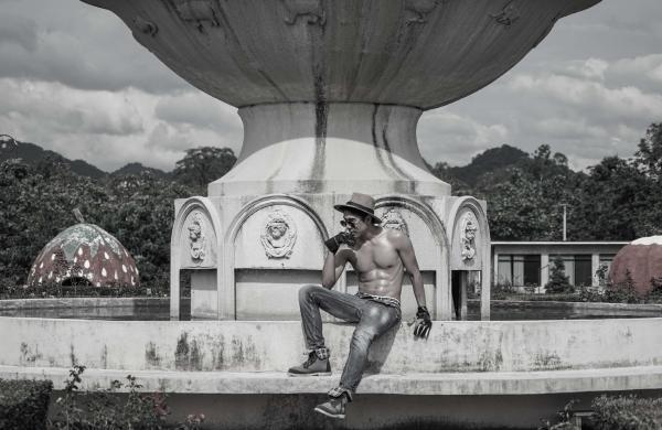 Menluscious-Issue-02---Fame-Krittapat