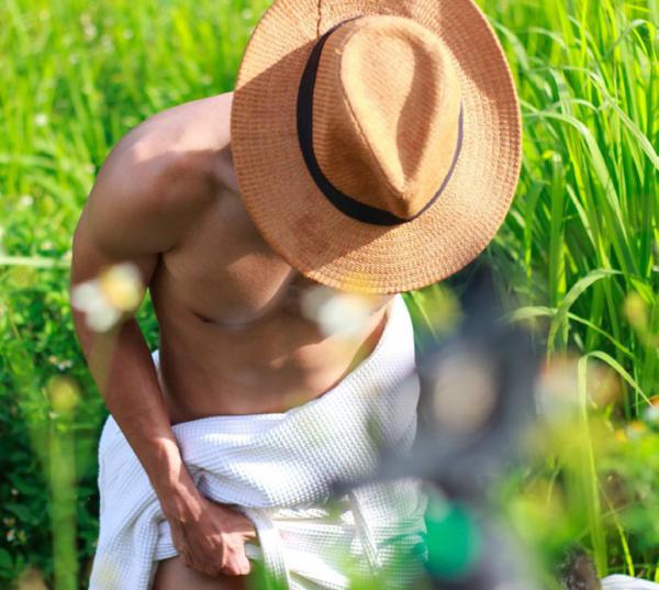 Menluscious-Issue-02---Fame-Krittapat