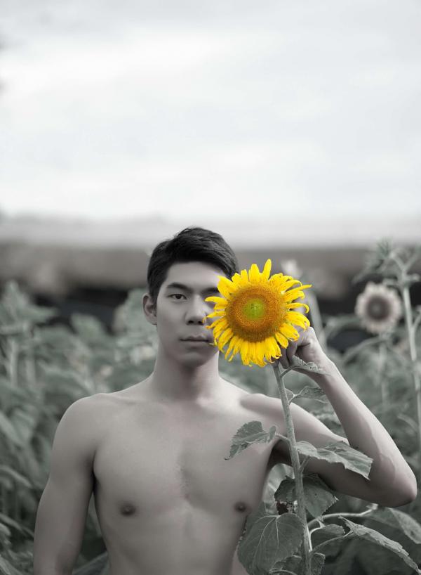 Menluscious-Issue-02---Fame-Krittapat