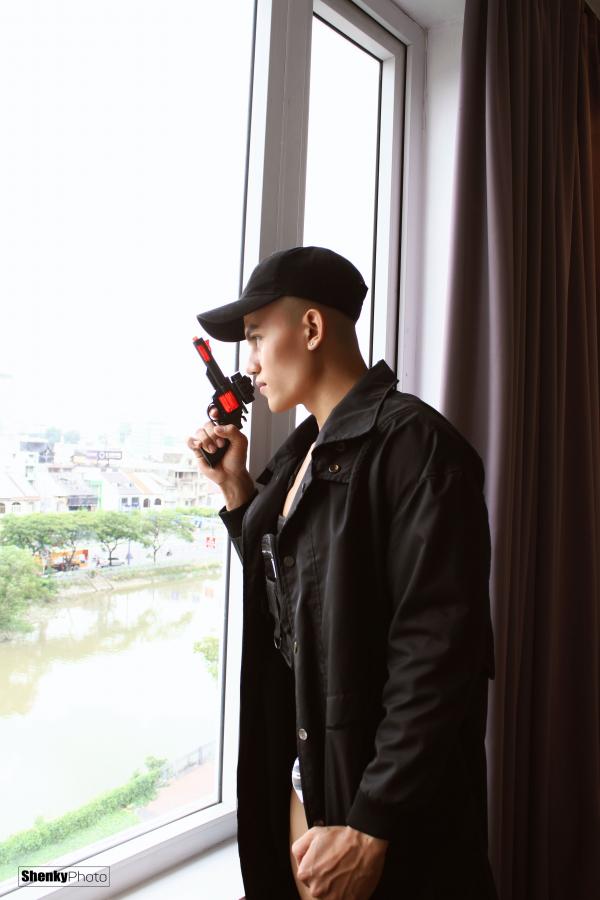 Men’s-Room-15--Lý-Hồng--Pics--Video-