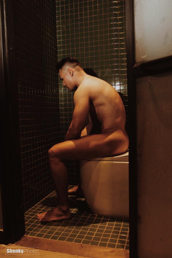 Men’s-Room-16--Mai-Quốc-Doanh-Ebook--Video