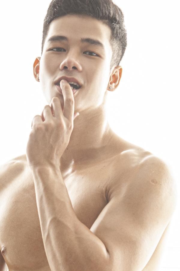 Milk-Man-01--Huy-Kai