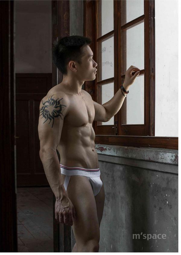 M’Space-01--Big-Banana