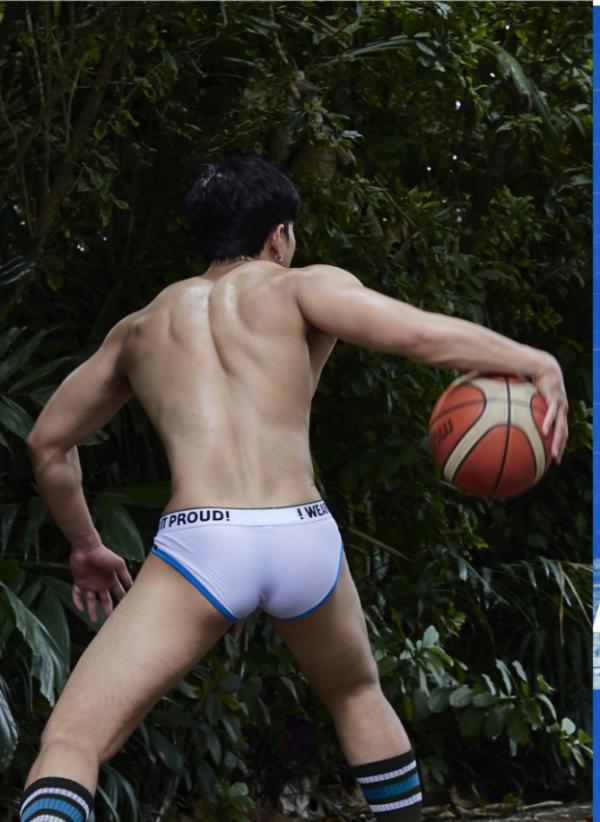 NoGriD-Men-Issue-11--TOP