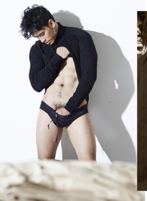 NoGriD-Men-Issue-11--TOP