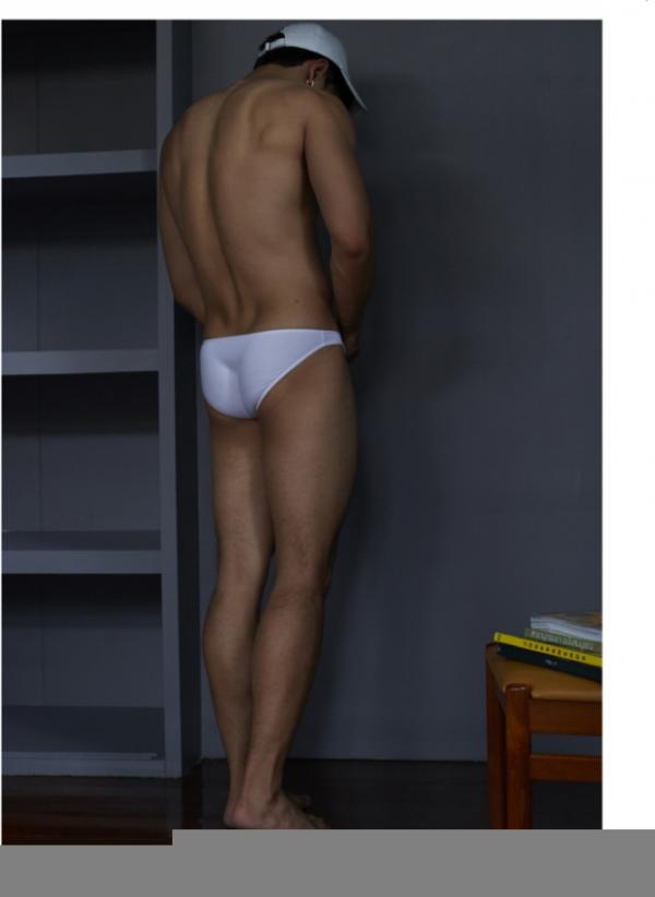 NoGriD-Men-Issue-11--TOP