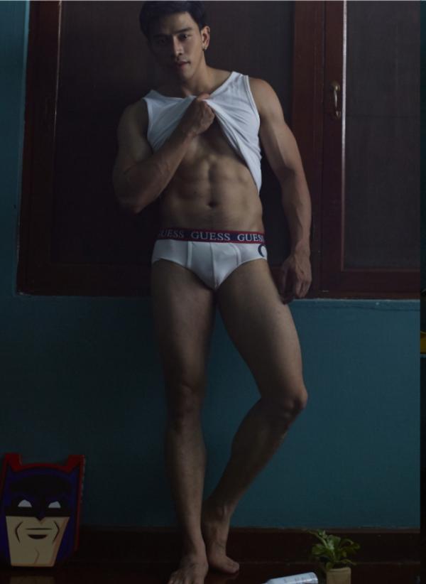 NoGriD-Men-Issue-11--TOP