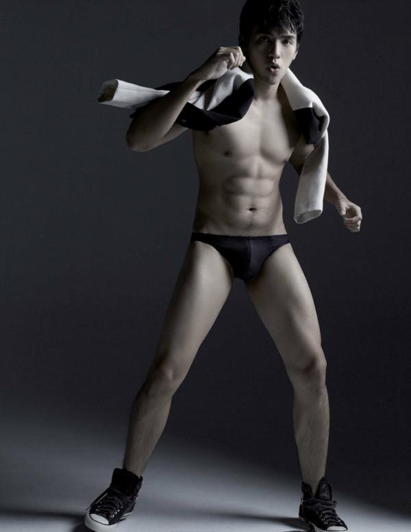 Nogrid-Men-Issue-01---Arm