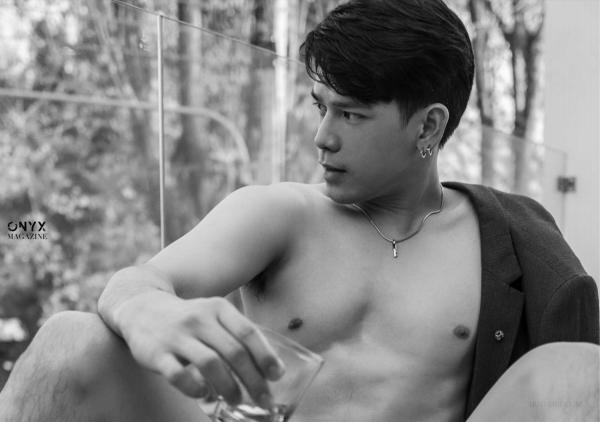 ONYX-11--Nicky-Bunyarit--EbookVideo-