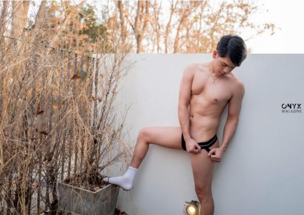 ONYX-11--Nicky-Bunyarit--EbookVideo-