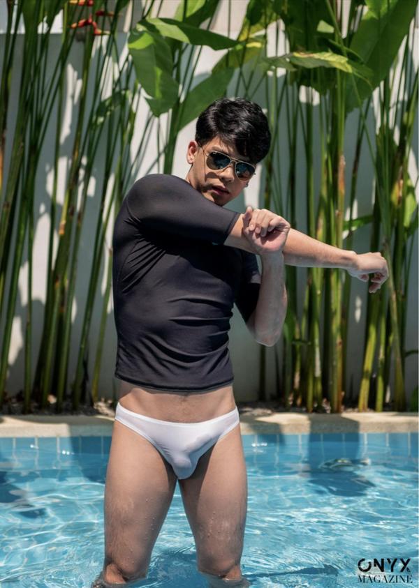 ONYX-11--Nicky-Bunyarit--EbookVideo-