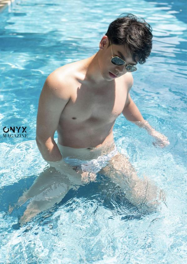 ONYX-11--Nicky-Bunyarit--EbookVideo-