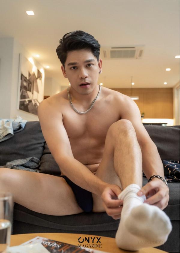 ONYX-11--Nicky-Bunyarit--EbookVideo-