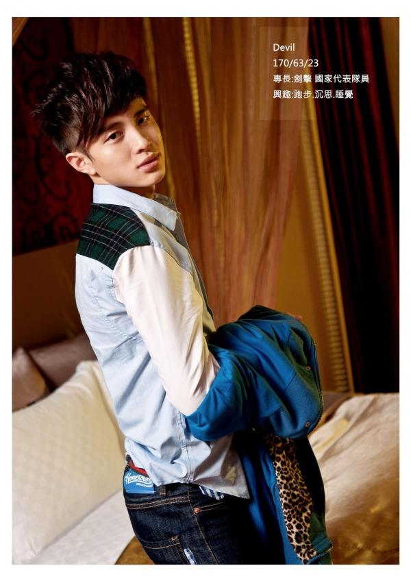 PHOTO-SET-BLUE-MAN-31