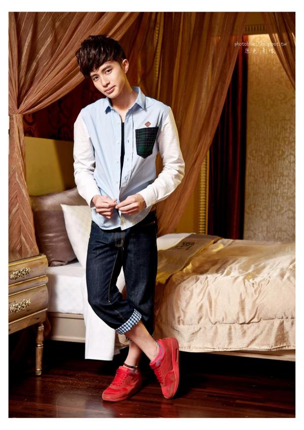 PHOTO-SET-BLUE-MAN-31