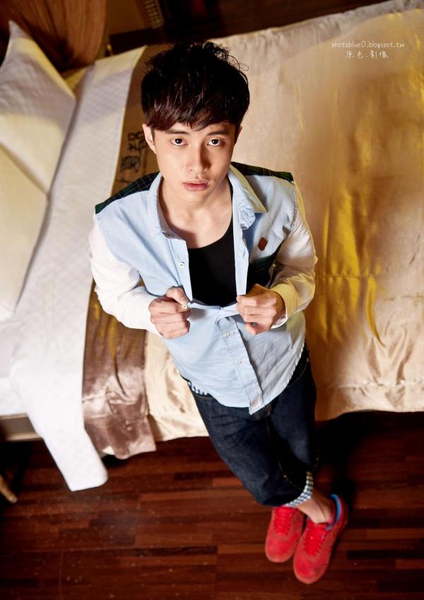 PHOTO-SET-BLUE-MAN-31