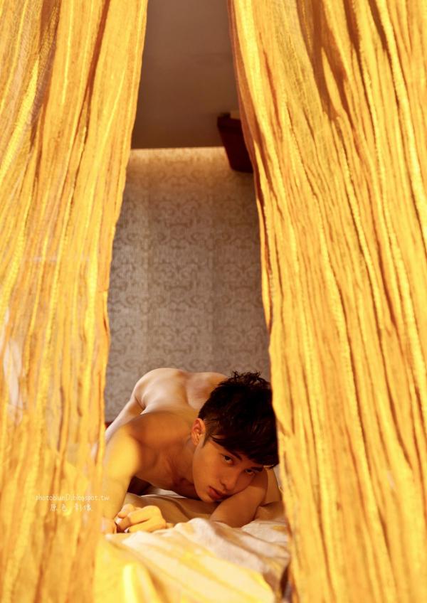 PHOTO-SET-BLUE-MAN-31