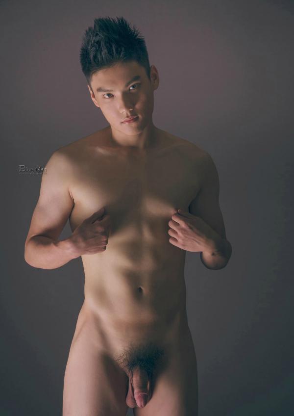 PHOTO-SET-BLUE-MAN-63-–-A-ZHEN