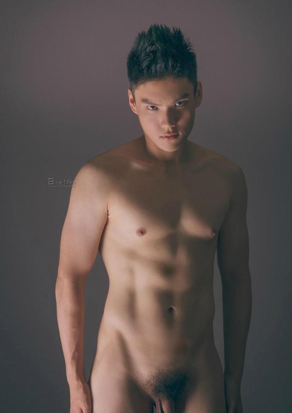 PHOTO-SET-BLUE-MAN-63-–-A-ZHEN