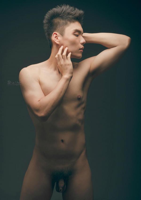 PHOTO-SET-BLUE-MAN-63-–-A-ZHEN