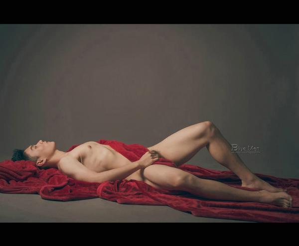 PHOTO-SET-BLUE-MAN-63-–-A-ZHEN