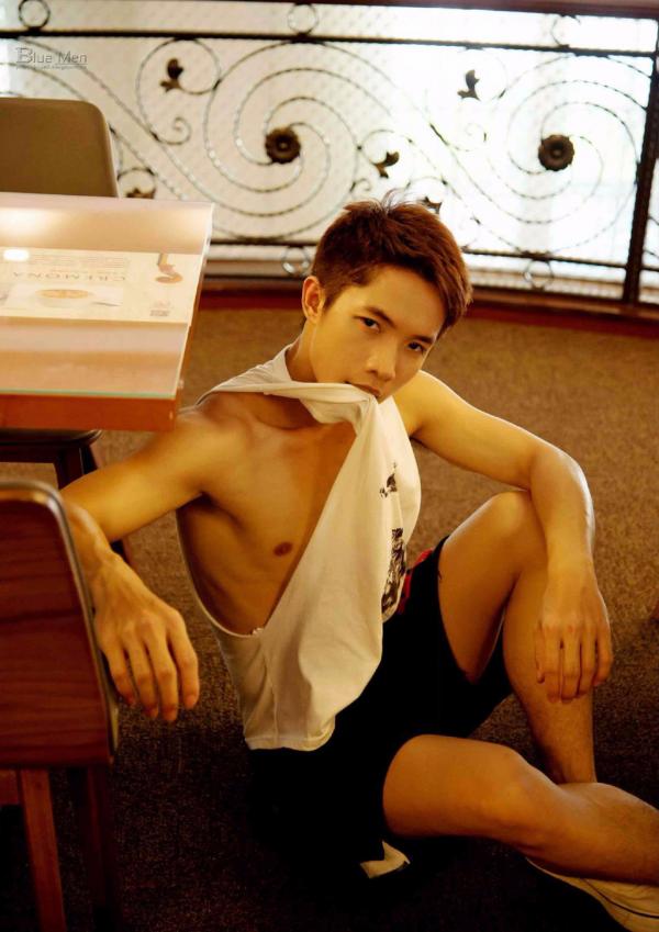 PHOTO-SET-BLUE-MAN-66