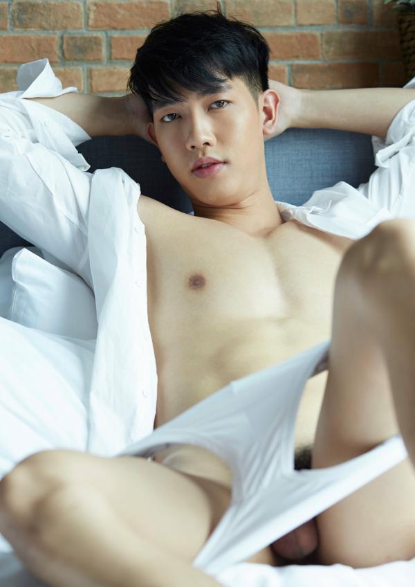 PHOTO-SET-BROTHERS-VOL.3---JAMES