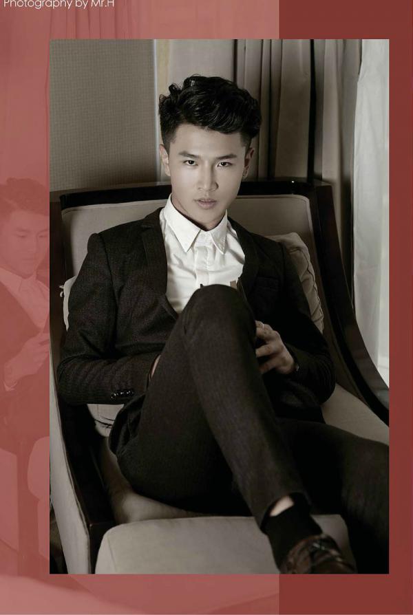 PHOTO-SET-HIGH-52-VERSION-1---YANG-LI-MING