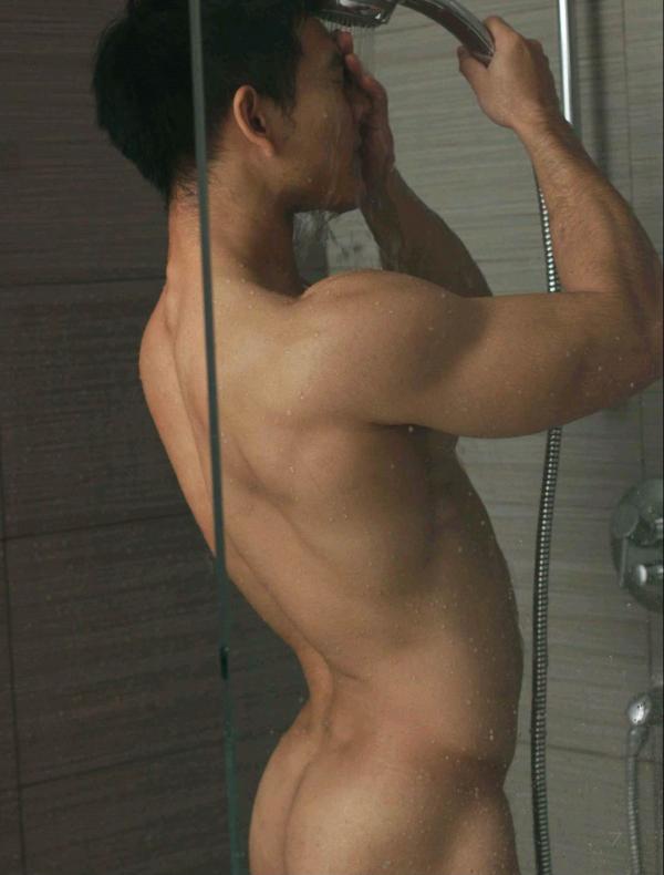 Private-Space-09---BiG-Adisak