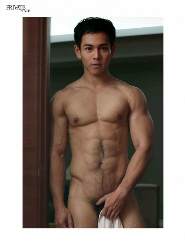 Private-Space-09---BiG-Adisak