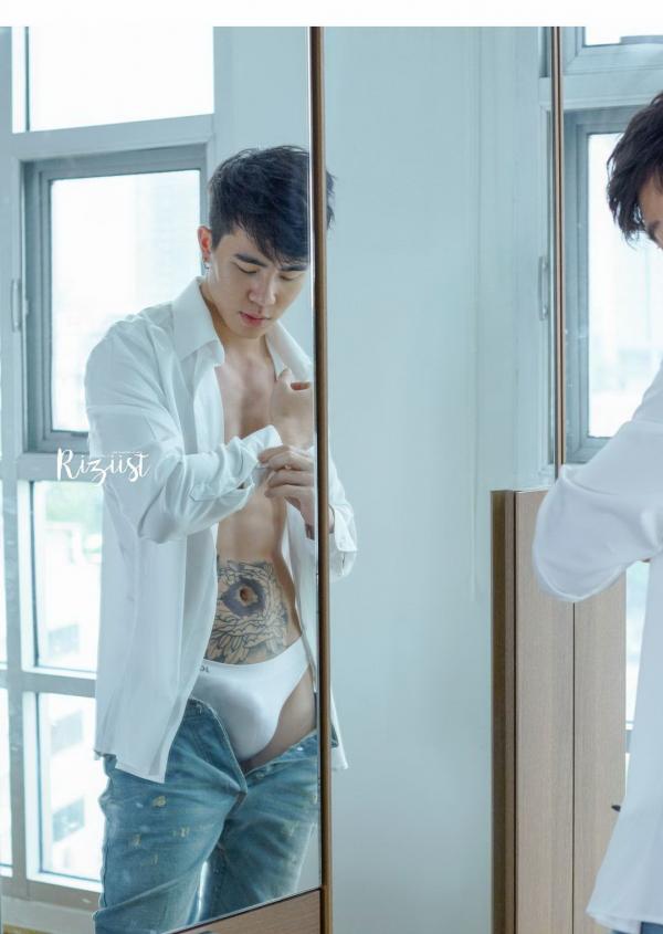 RiZiist-MaGazine-09--KnoW