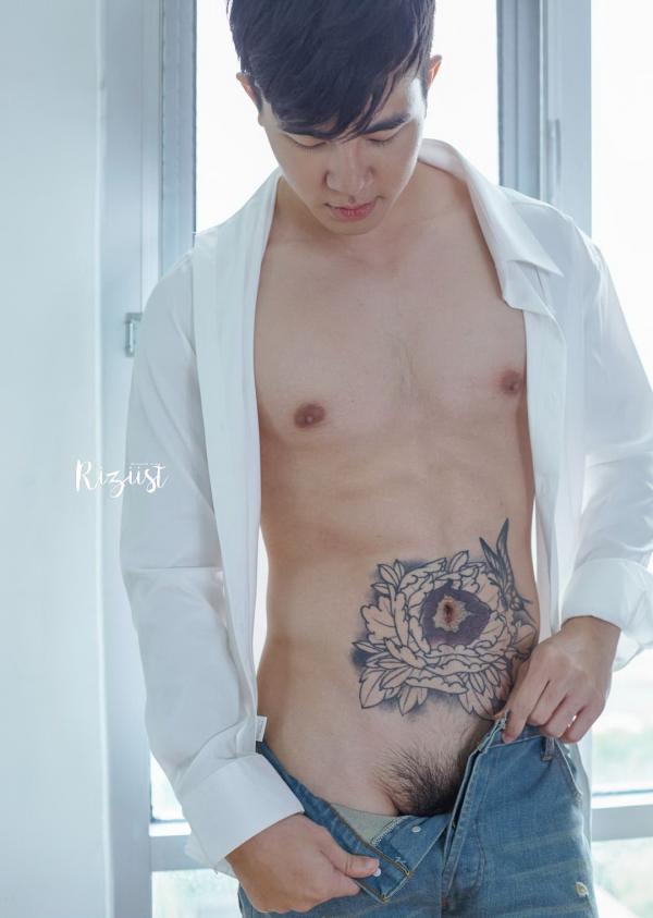 RiZiist-MaGazine-09--KnoW