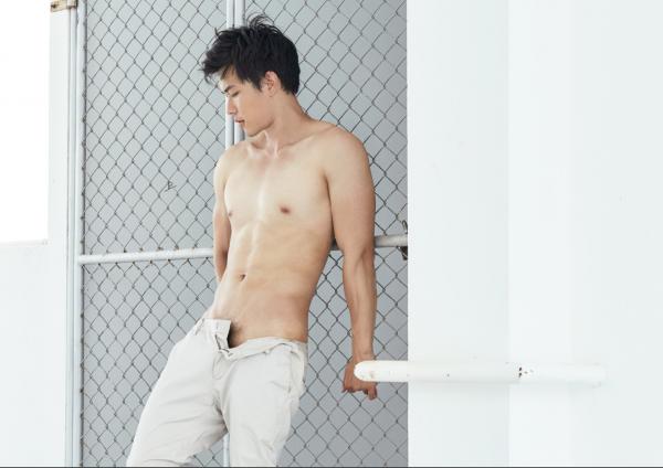 Riziist-Magazine-05--Mew