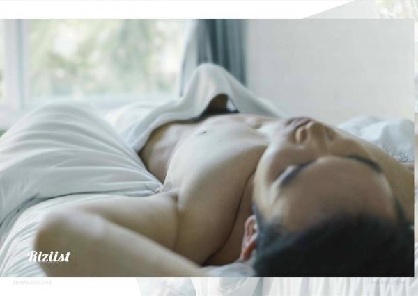 Riziist-Magazine-06--Bat